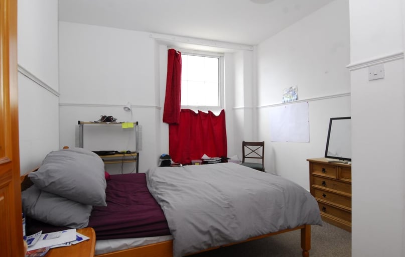 Prospect Street, Flat 2, Greenbank, Plymouth - Image 1